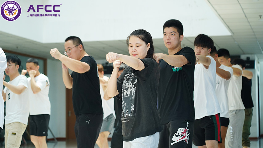 哪有健身培训学校（如何培训健身教练）