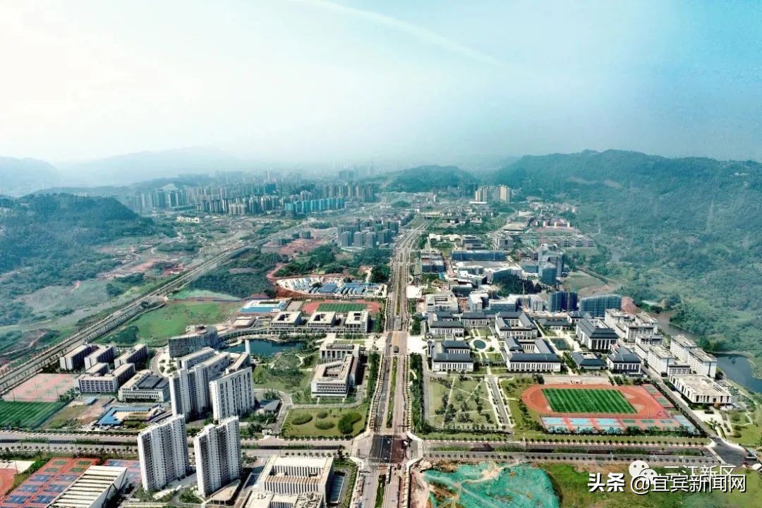 啊~开学啦！大学“萌新”最强指南戳进来→