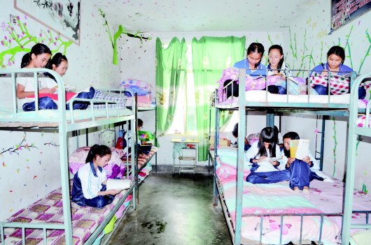 “无论如何不让孩子住校”，白岩松的建议，家长们别不当回事