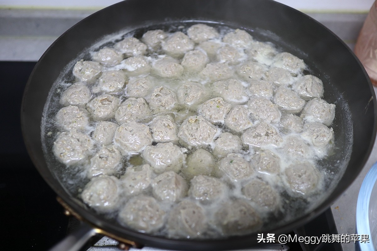 牛肉丸子怎麼做好吃(q彈脆嫩的牛肉丸在家就能做) - seo葵花寶典