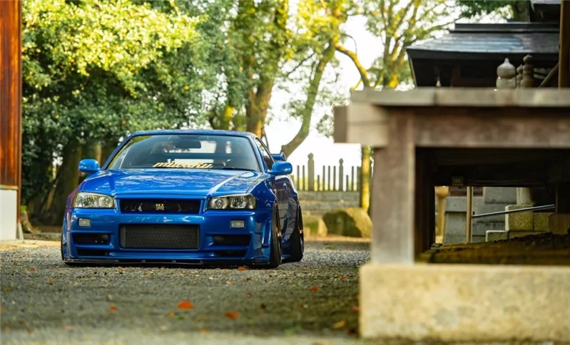 日产R34 GT-R性能改装版：经典黄牛车的极致进化之路