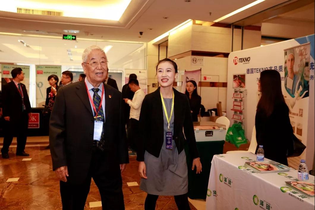 2018深圳泌尿肿瘤年会暨北京北大医院肾癌癌栓诊疗研讨会在深圳圆满落幕