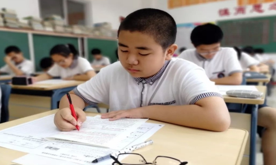 高中依赖“补习班”的考生，高考成绩都如何？家长直言钱打水漂了