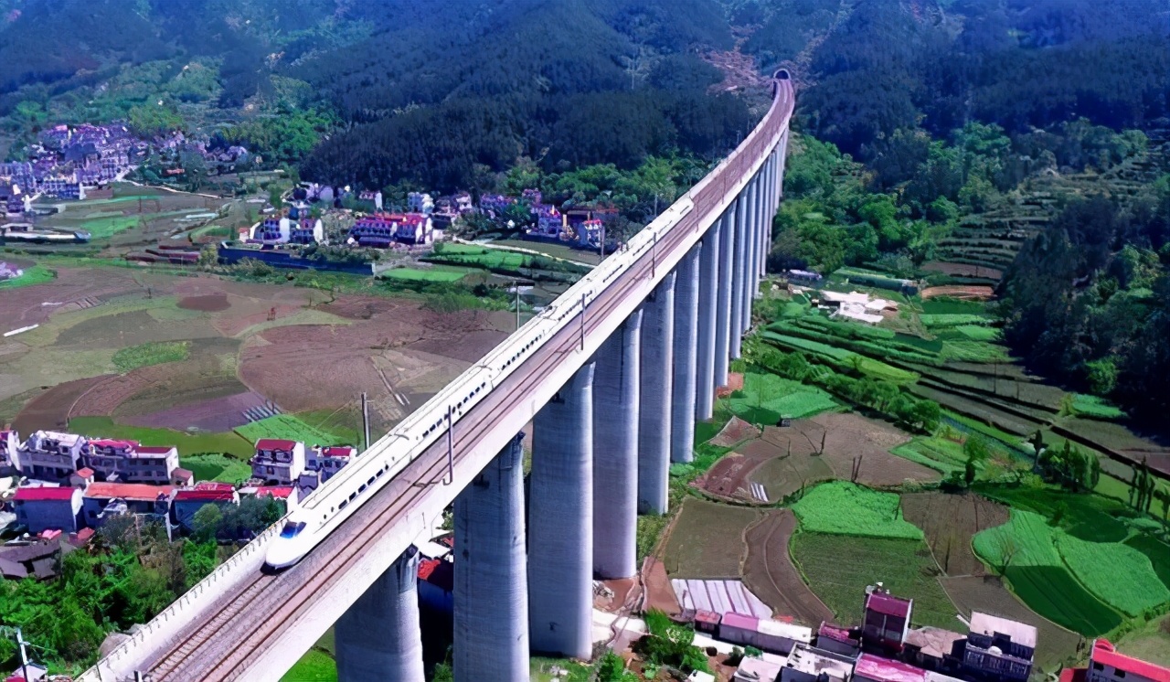 长三角将再建一条高速铁路,运营长度554.59千米,时速350千米