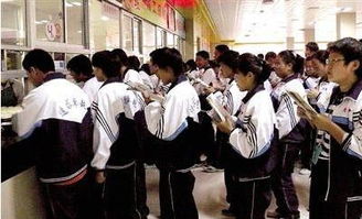 万人追捧的衡水中学，半军事化管理，外界称之为“高考工厂”！