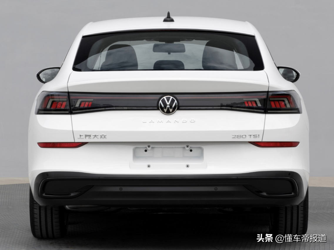新车 | 上汽大众一代凌渡实车抢先看！轴距更长，大溜背设计
