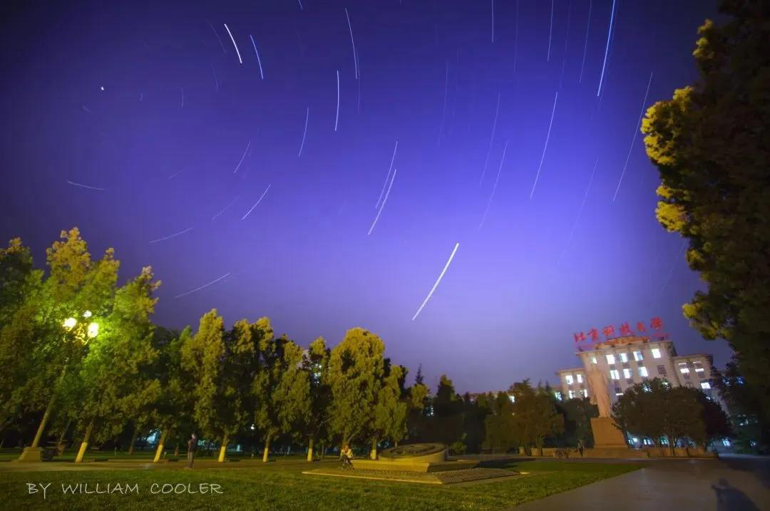 北京“花园式”大学：占地1000亩，3条地铁线直达，宿舍空调、无线网全覆盖！