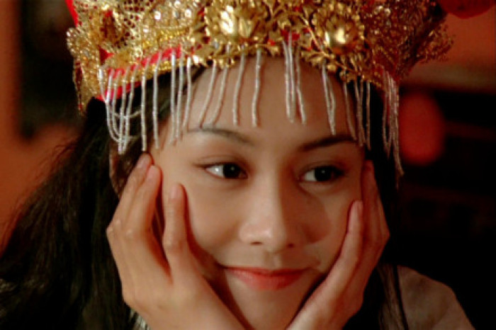 情断周星驰,"下嫁"黄贯中,"紫霞仙子"朱茵经历了什么?