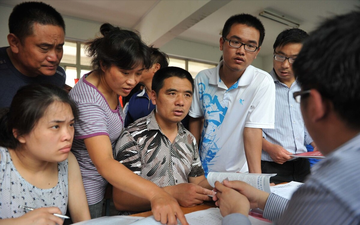 河南的学生迎来好消息，3所知名高校将落户河南，幸福来得太突然