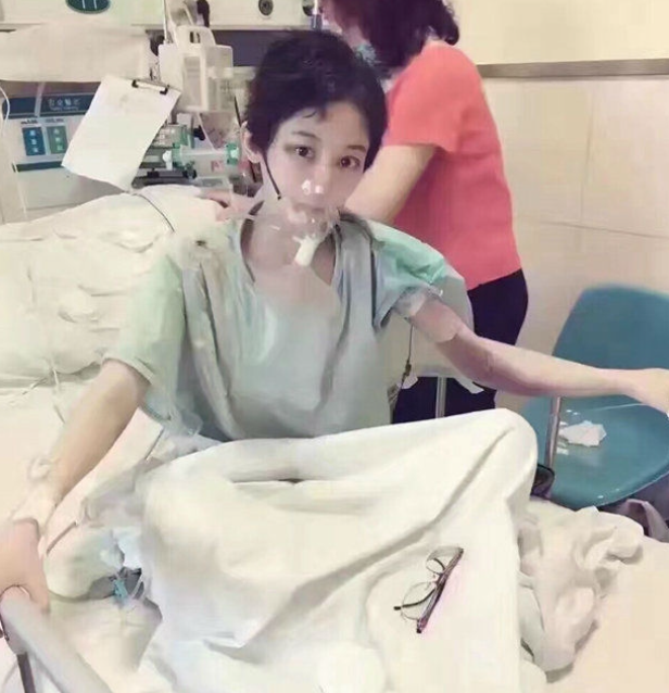 徐婷：全身溃烂医院离世，被8口家人吸血数年，死后姐姐蹭热度？