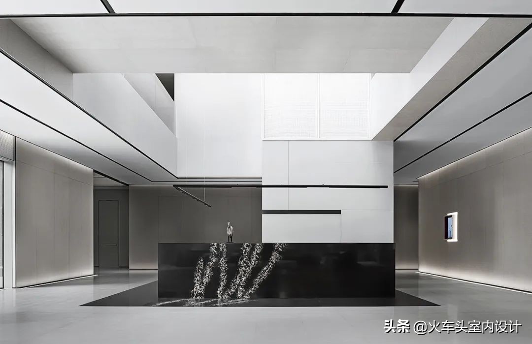 顶级极简主义办公空间设计，纯净的极致之美