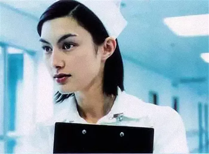香港影坛12位冷门混血女星:邹兆龙老婆上榜,钱小豪前妻也在其中
