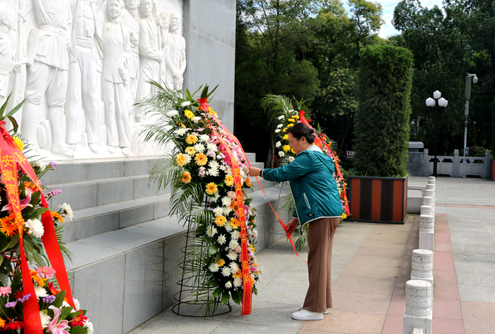 追寻红印 共话初心 合肥财经职业学院党政领导班子带队赴金寨开展党史学习教育实践活动