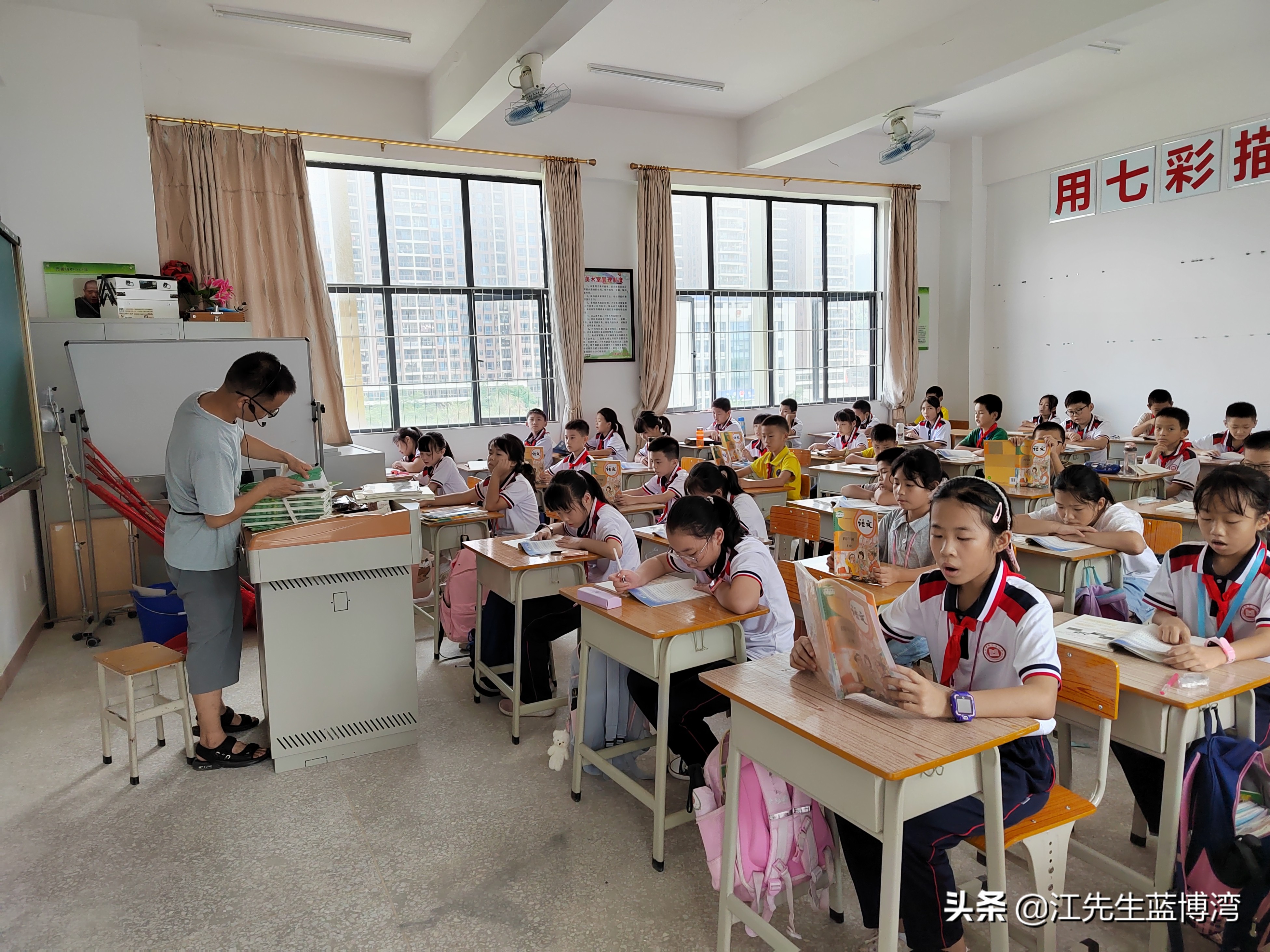 连平县各中小学校今日顺利开学