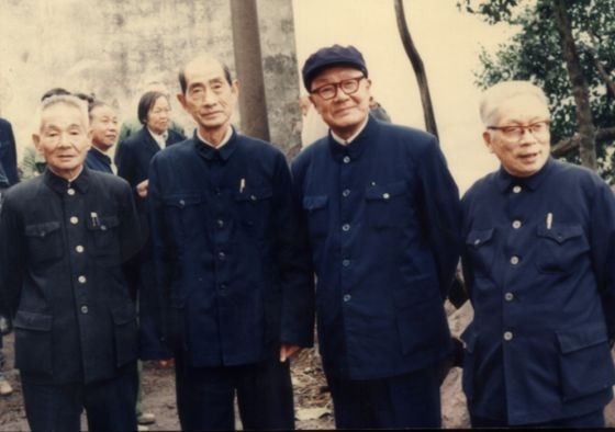 1956年浙江举行万人公审大会，审判木匠单银昌，他到底犯了啥事？