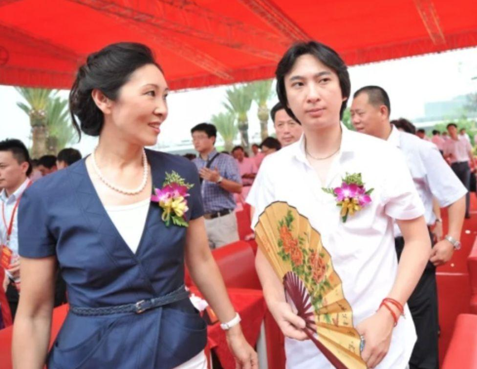 林宁简历 王健林妻子林宁担任林氏集团董事长一职(林宁简历)-生活-动