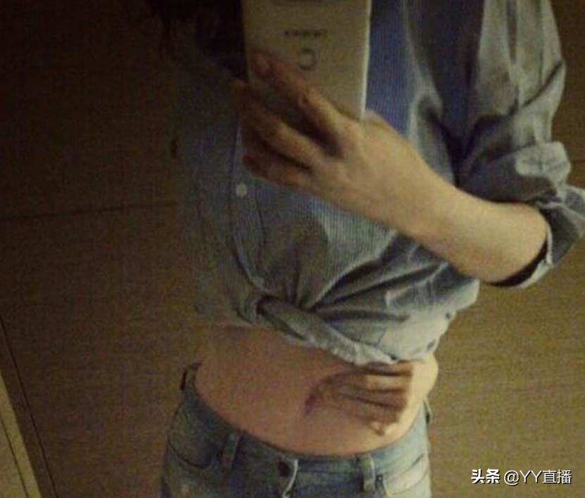 芮甜甜A4腰堪比杨幂，MC饮水机重现江湖，这些主播个人技要出圈！