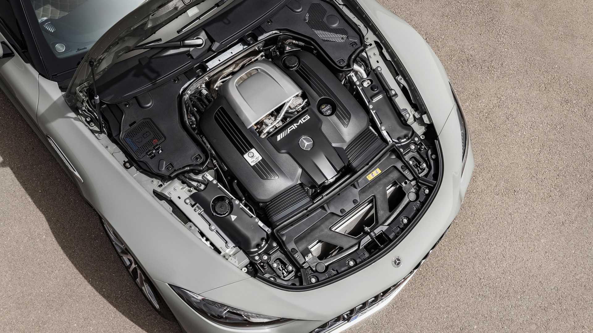 2+2座敞篷，3.6秒破百，全新奔驰AMG SL官图发布