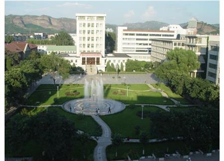 石家庄学院、河北师范等本科大学在专科批招生（见专科分数线表）