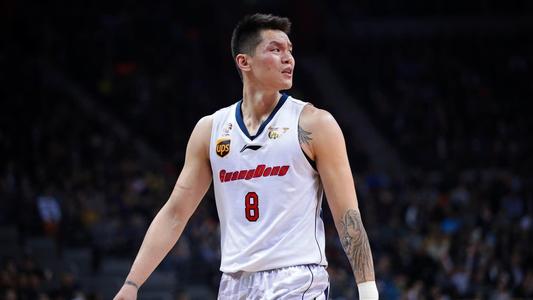 为什么nba球星拒绝男篮(当年朱芳雨为何拒绝NBA合同？其实不是没有实力)