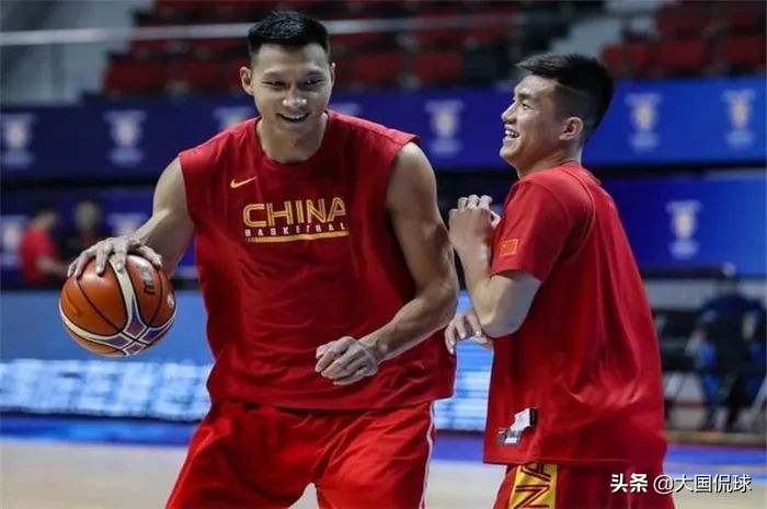 为什么cba球员送鞋不送鞋垫(55位明星完成解约！为何体育篮球圈仍无人解约，原因有三个)