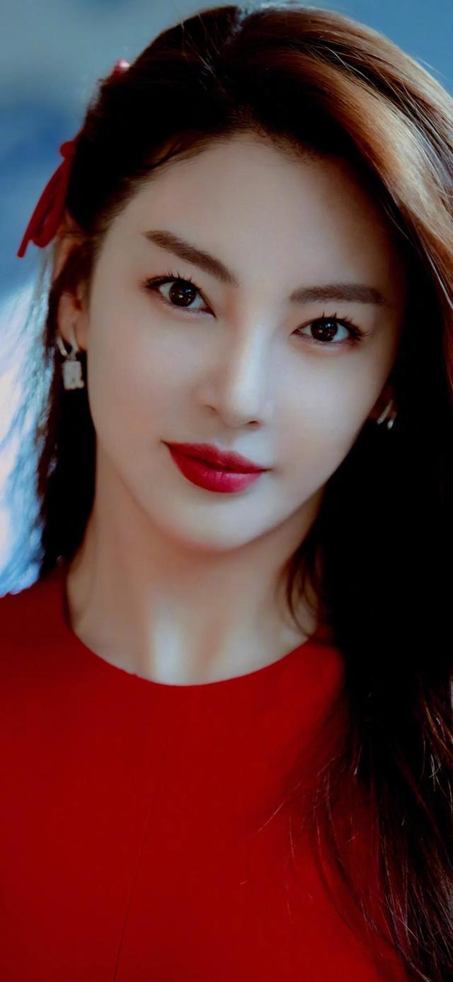 谁说山东只出帅哥？这19位鲁籍美女个个闭月羞花，可惜两位已去世