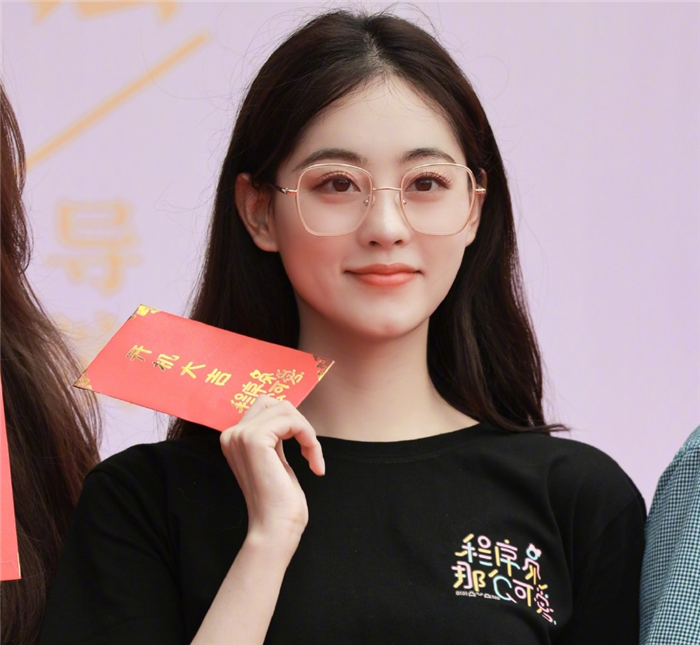 《双世宠妃3》刚杀青，邢昭林又一甜宠剧官宣，女主人选让人满意