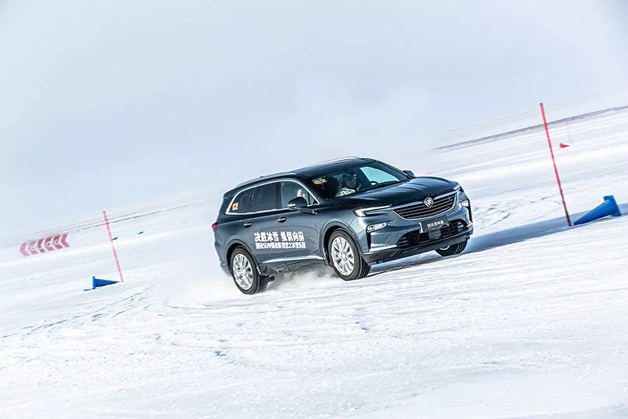 29.99万起，定位中大型SUV，试驾别克昂科旗