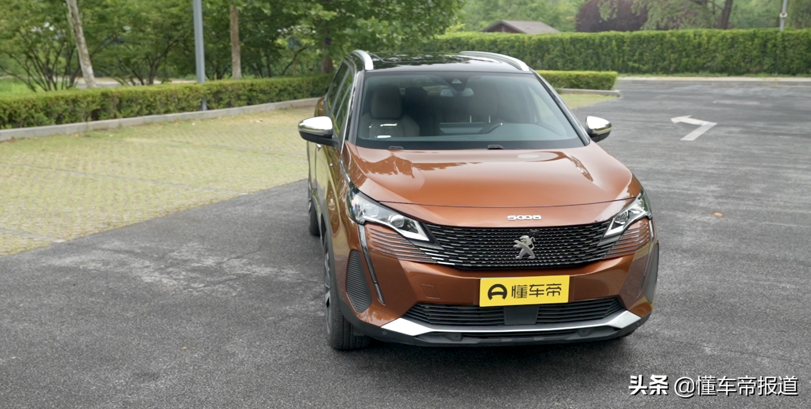 新车|独特风格是把"双刃剑"试驾新款东风标致5008
