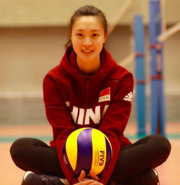 中国女排三大美女是谁中国女排长得最漂亮一个是谁