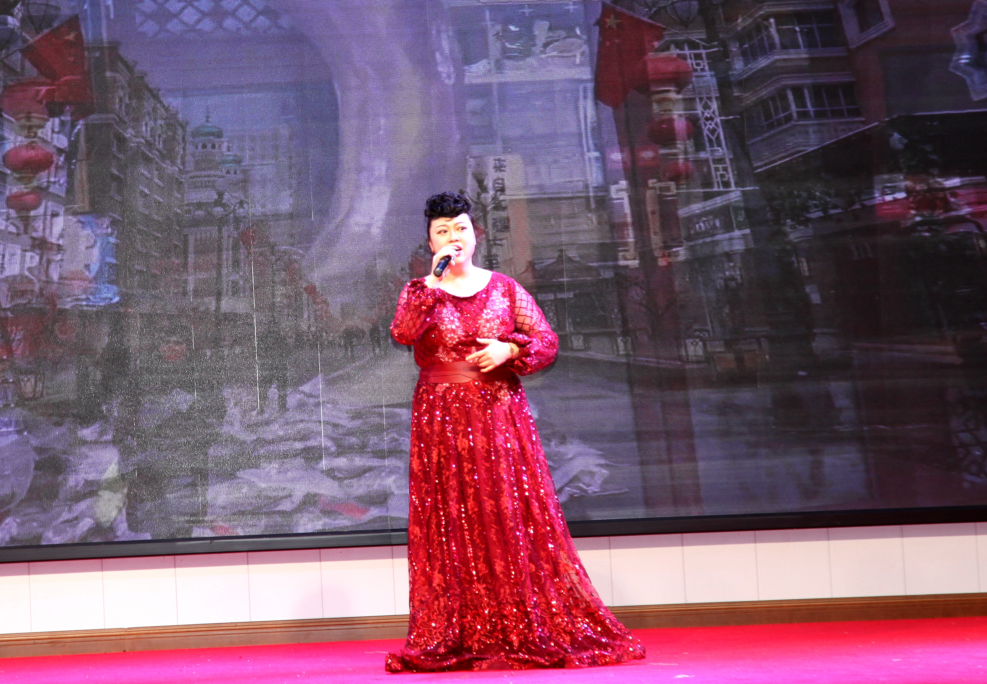 共享蓝天助残公益音乐会在成都举行