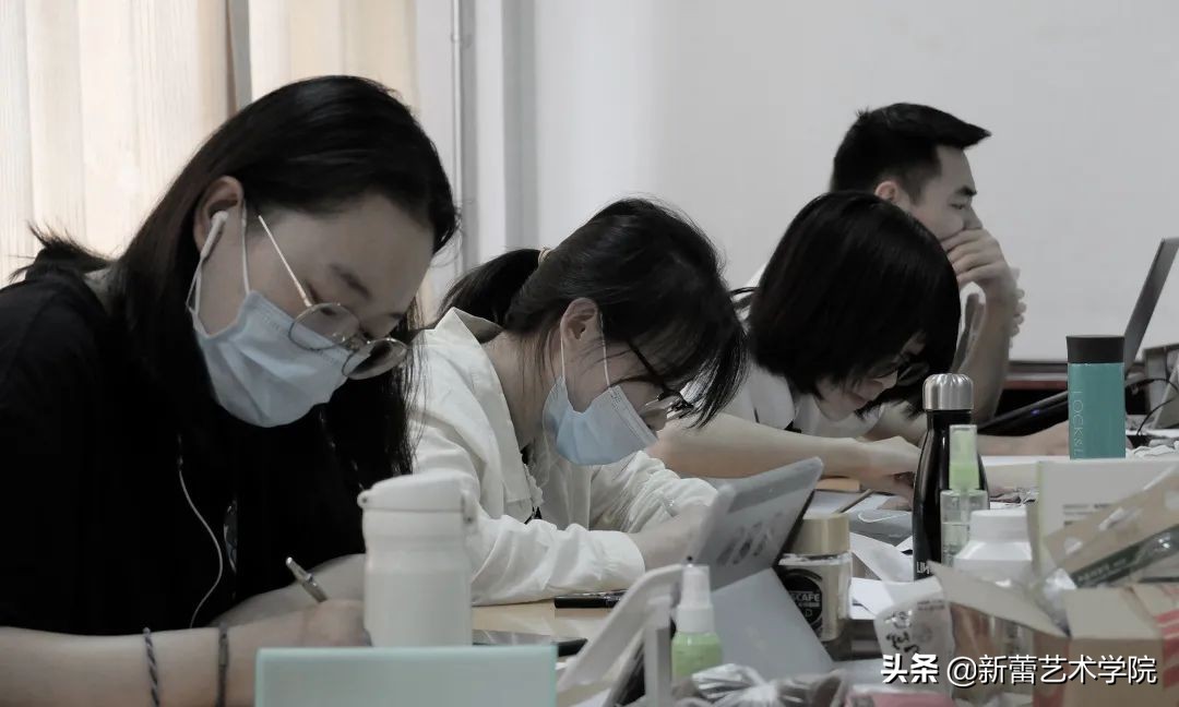 新蕾艺术设计考研/决胜艺术考研，从新蕾走进北印