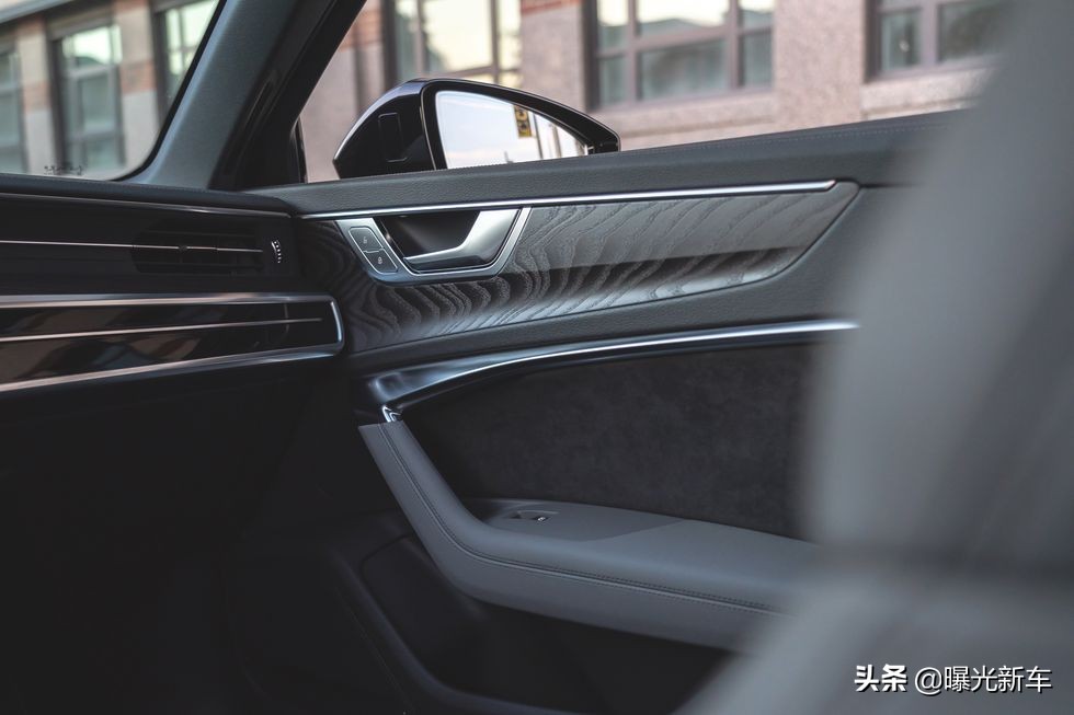 最新「奥迪S6」高级运动轿车，2021款，你爱了吗？