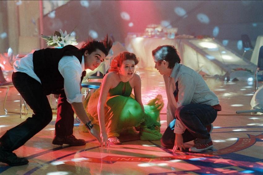 科幻电影《超人高校》，小伙来到超能力学校，同学都拥有超能力！