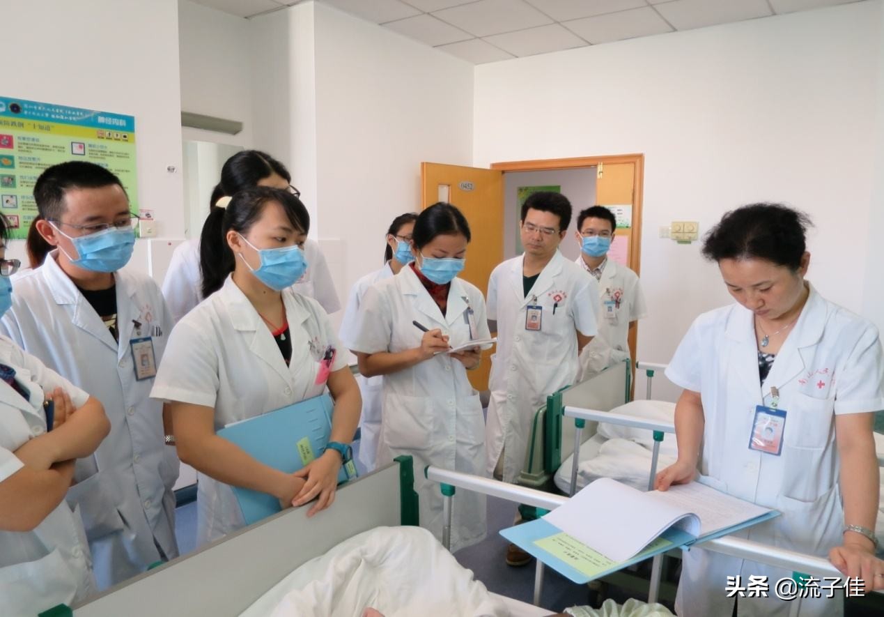 四川考生282分被西南医科大录取，家长开心，网友：能毕业吗？