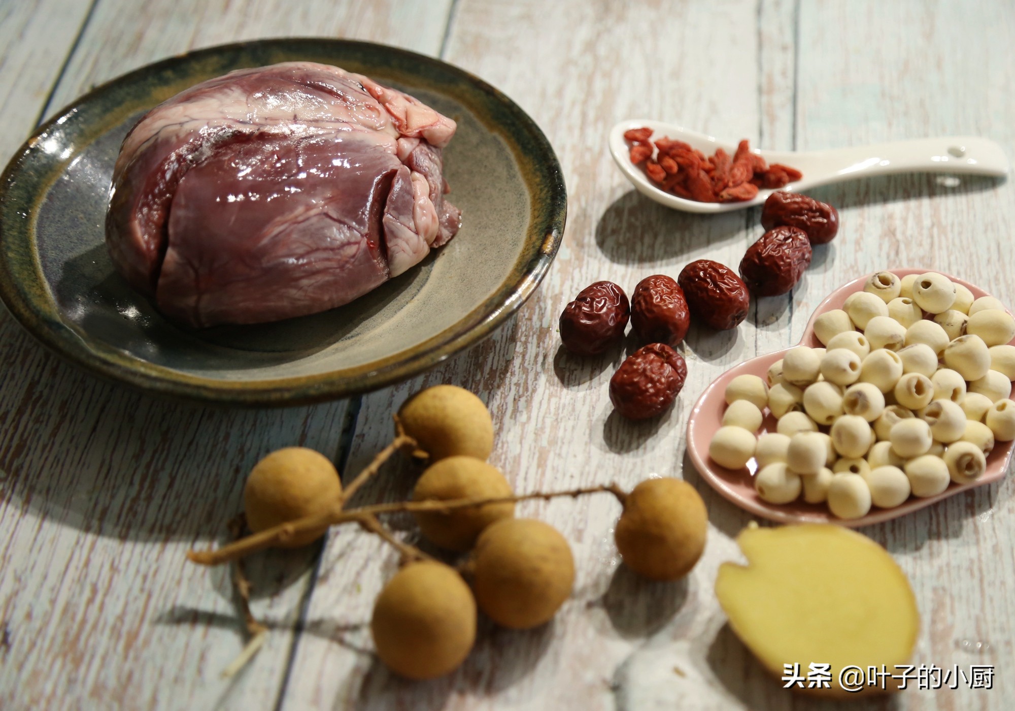 安神补脑吃什么汤好(养心安神汤)