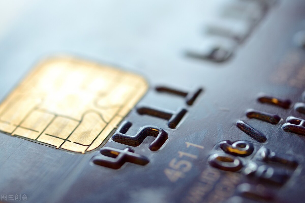 信用卡逾期多少钱会被起诉？怎么判刑？