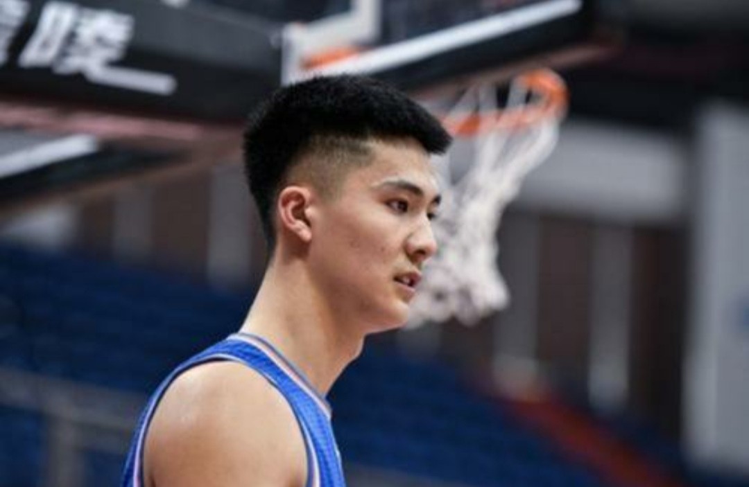 在联赛开始后,朱松玮和郑祺龙的表现非常好,两个人也都获得了稳定的