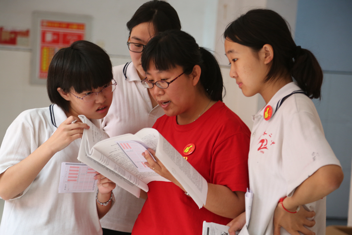 高考成绩要“放榜”了，多地发布重要消息，这些信息不可不知