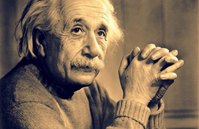 爱因斯坦的智商是多少？为何生下的两个孩子都成了疯子？