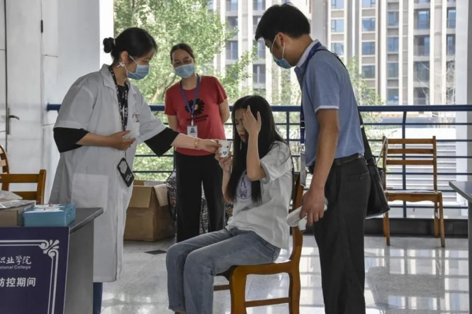 四川高职单招参考人数再创新高，90所高校招生超21万