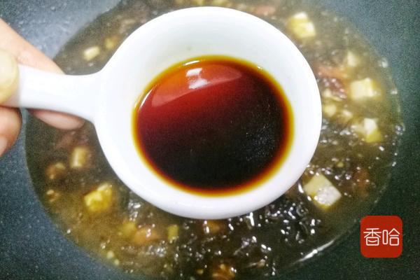 钙片牛奶遇它通通下岗，一小撮煮的汤，全家的钙都补足