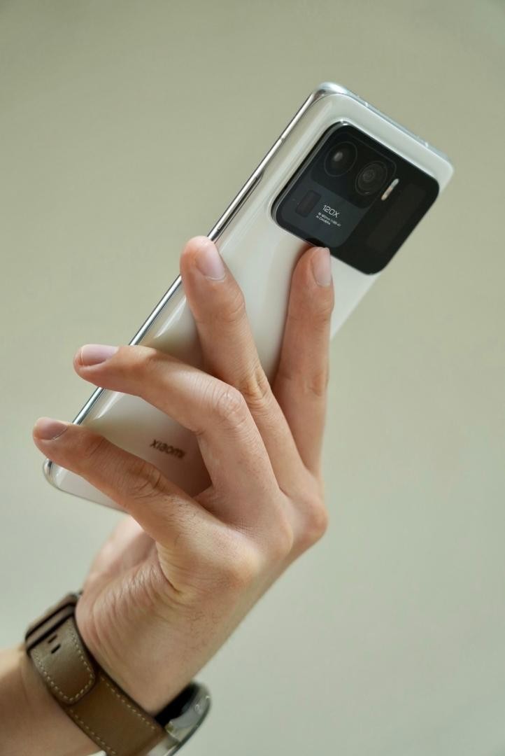什么牌子手机好用排行榜2021（最好用的手机前10名）