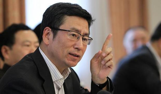 “无论如何不让孩子住校”，白岩松的建议，家长们别不当回事