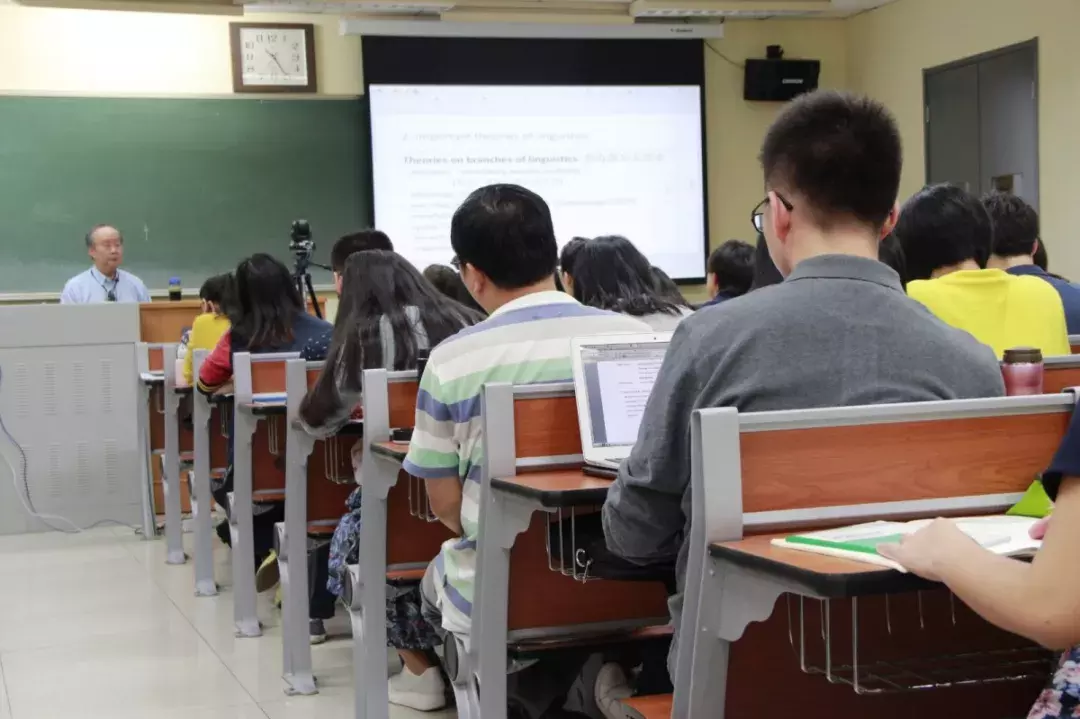 把握住！英语教师拉高学位水平的机会—北外在职研究生，了解下！