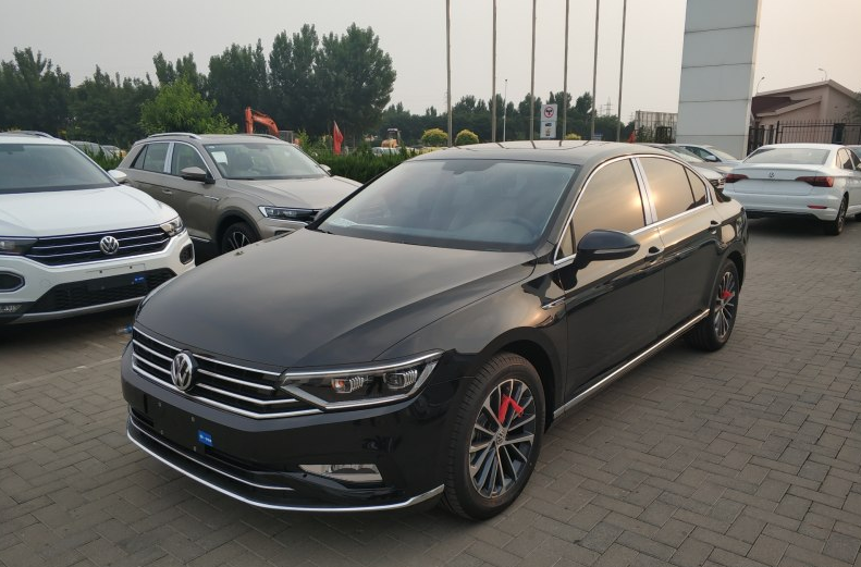 大众迈腾油耗有多高?工信部最高油耗6.6l,车主说出实际油耗