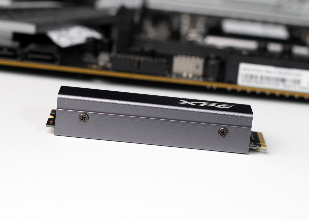 XPG s70 1tb pcie 4.0 ssd评测：这才是性能猛兽