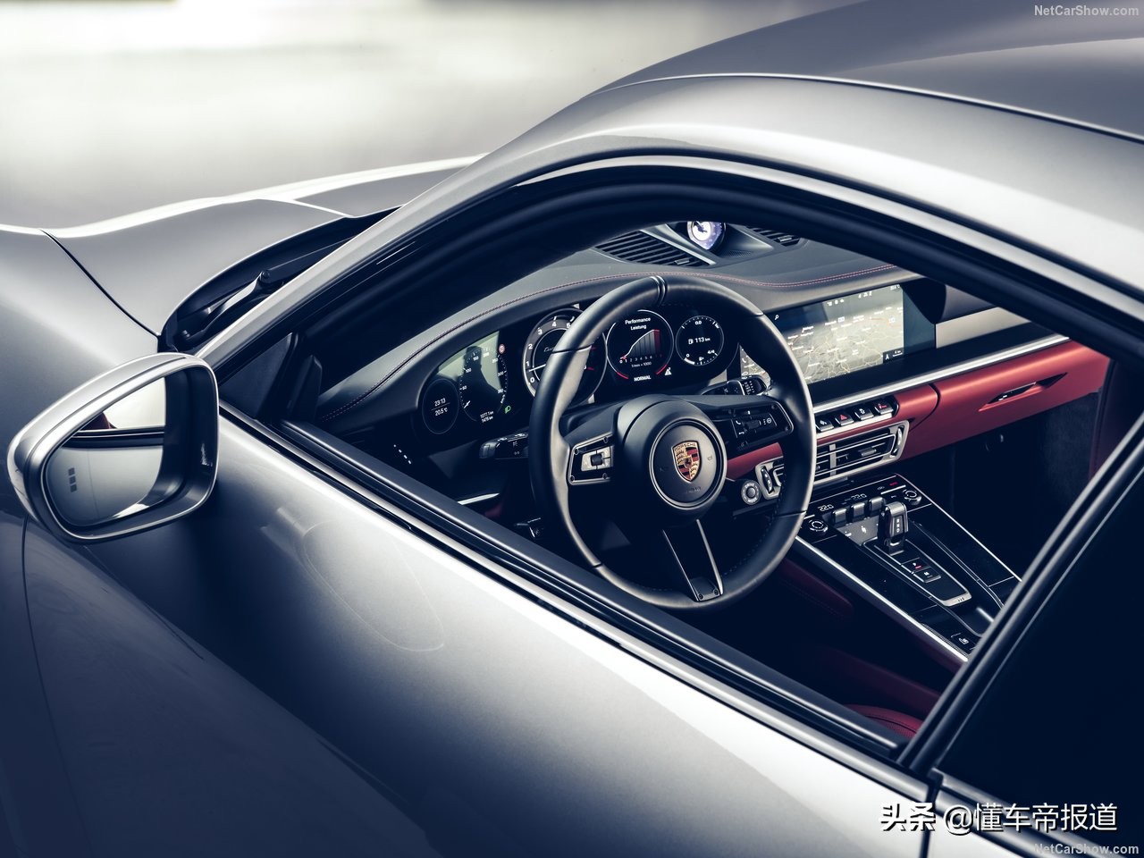 疯狂的“青蛙”！保时捷911 Turbo S新车解析 