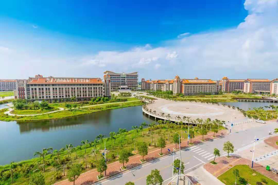 北部湾大学地址（这所高校）