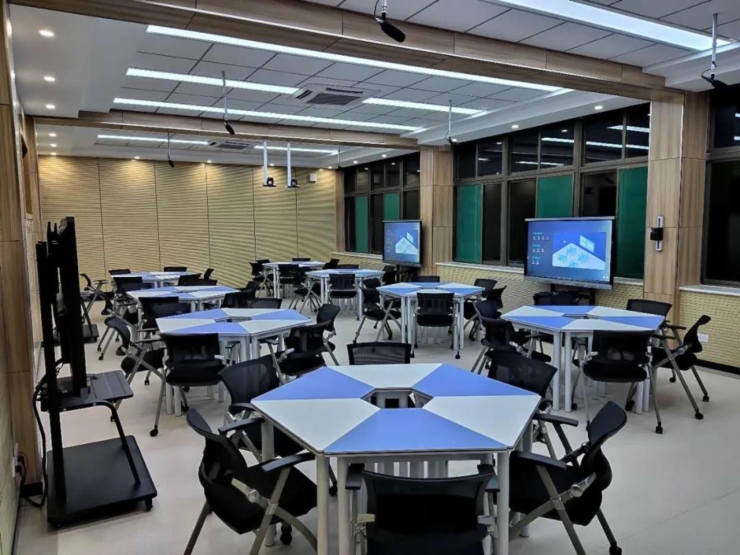 智慧教室、临靠景点，空调暖气一应俱全！山东财经大学等你来
